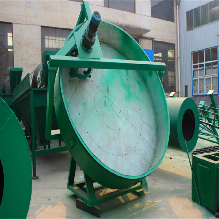 山川公司生產(chǎn)的制粒機展示